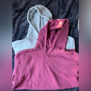 Set of 2 GAP sweatshirts